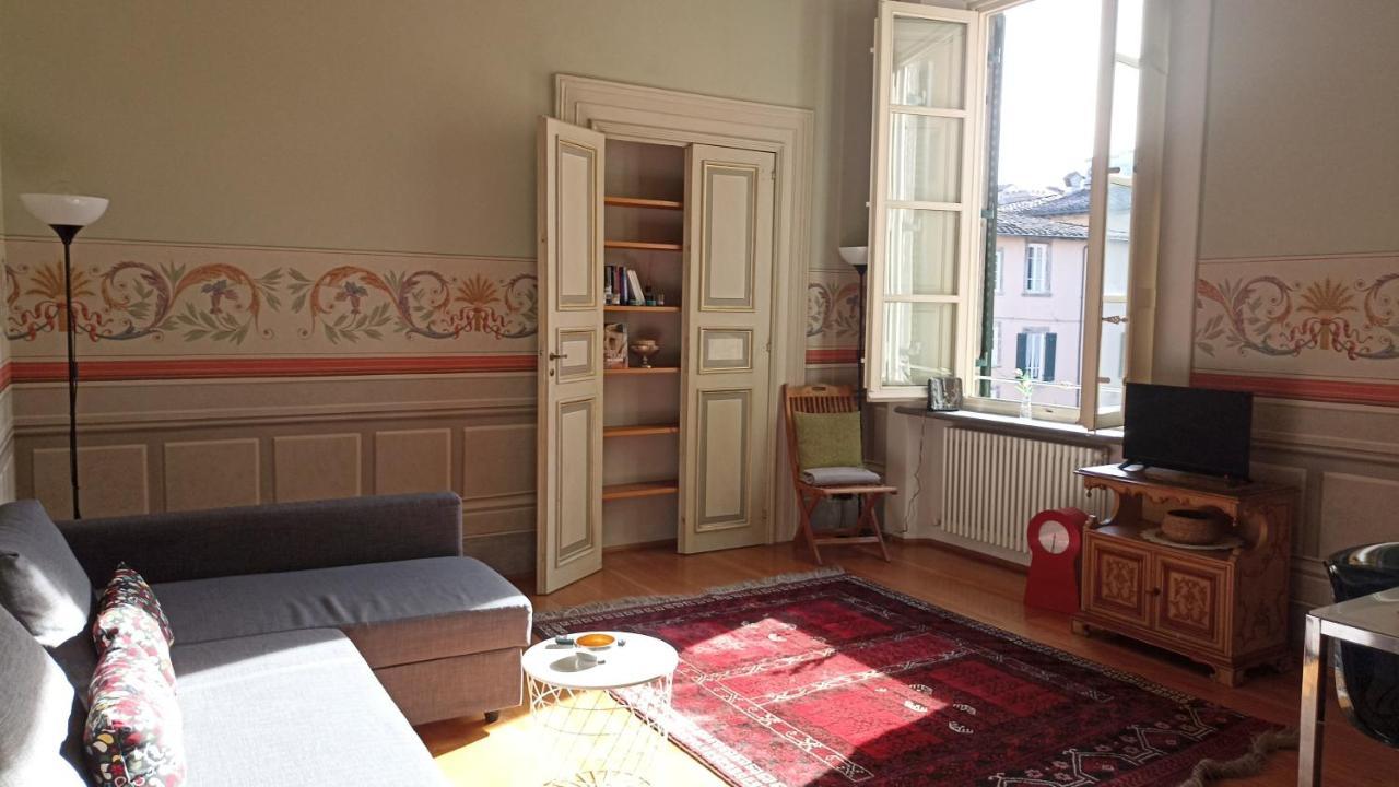 Puccini'S Home, Elegant Apartment In Piazza Puccini Lucca Ngoại thất bức ảnh